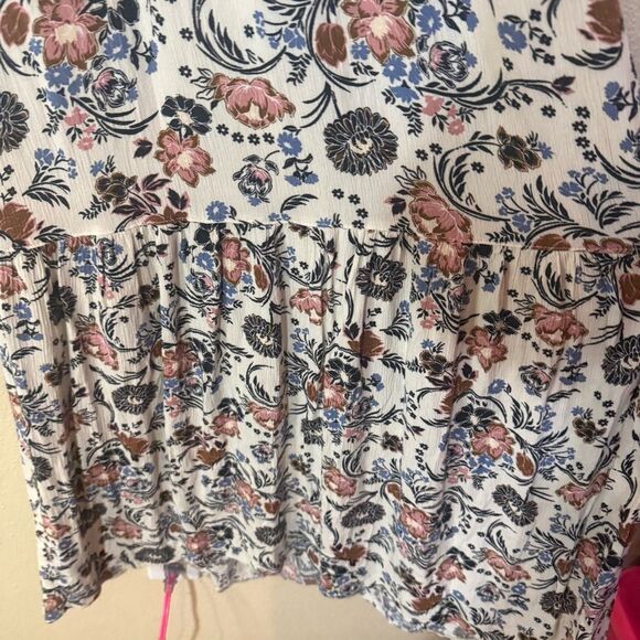 American Eagle Outfitters Floral Dress with Blue and Pink Accents XS - Picture 4 of 10